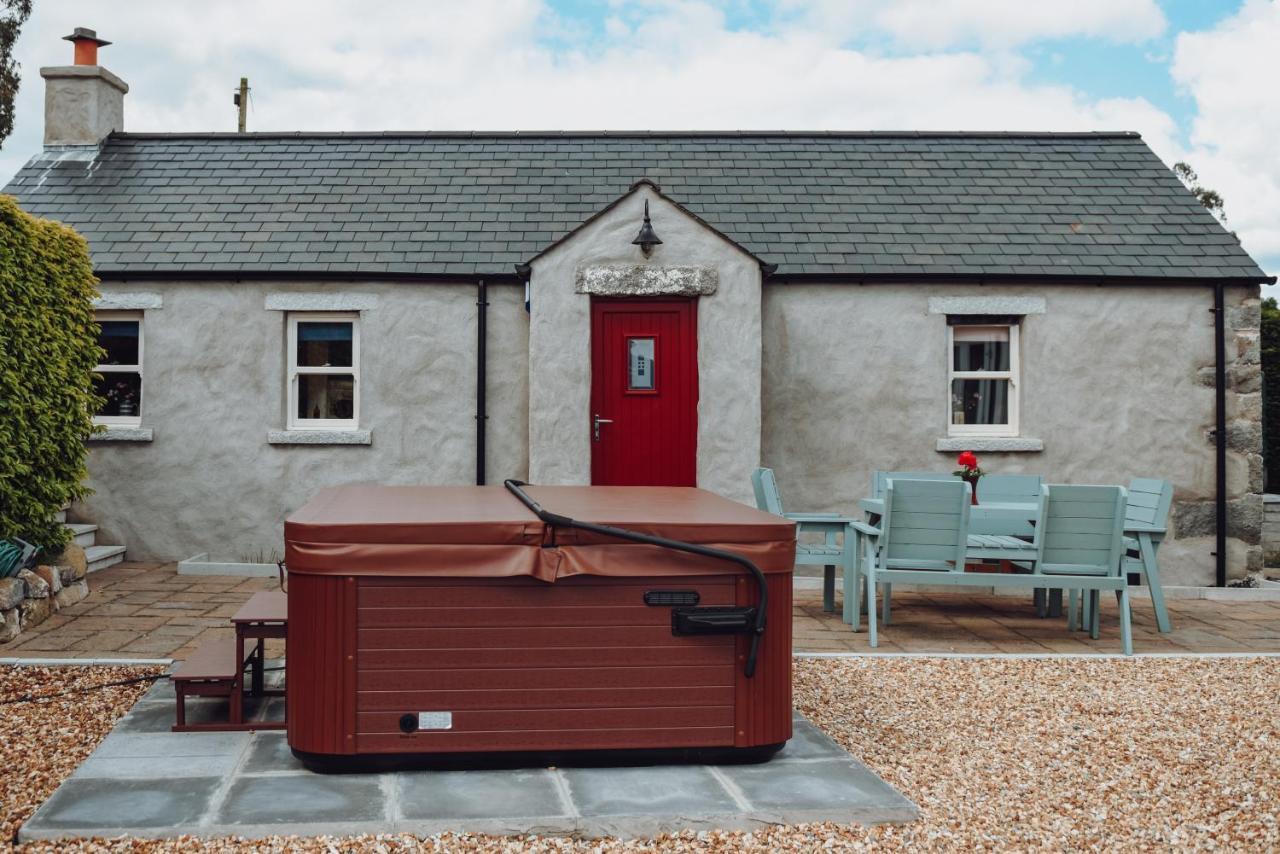 Lizzie'S Cottage Drumaroad Exterior photo